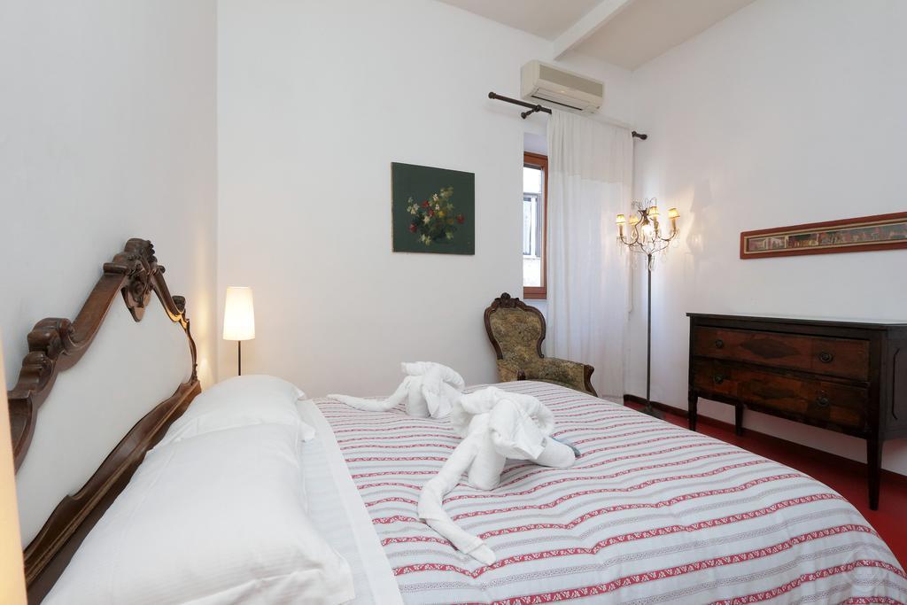 Fori Imperiali Apartment 罗马 客房 照片